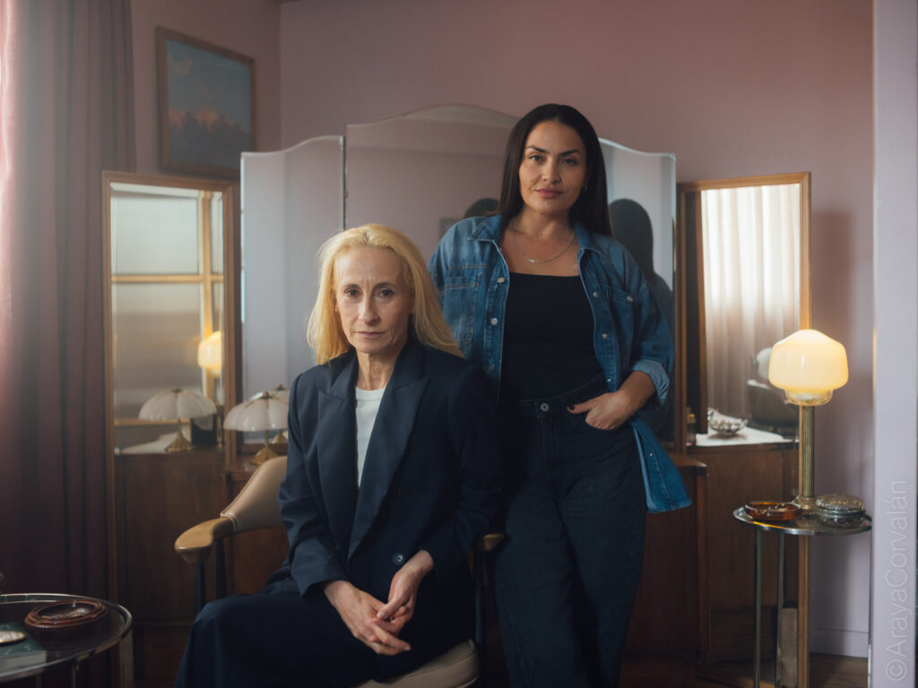 Amparo Noguera y Carmen Gloria Bresky